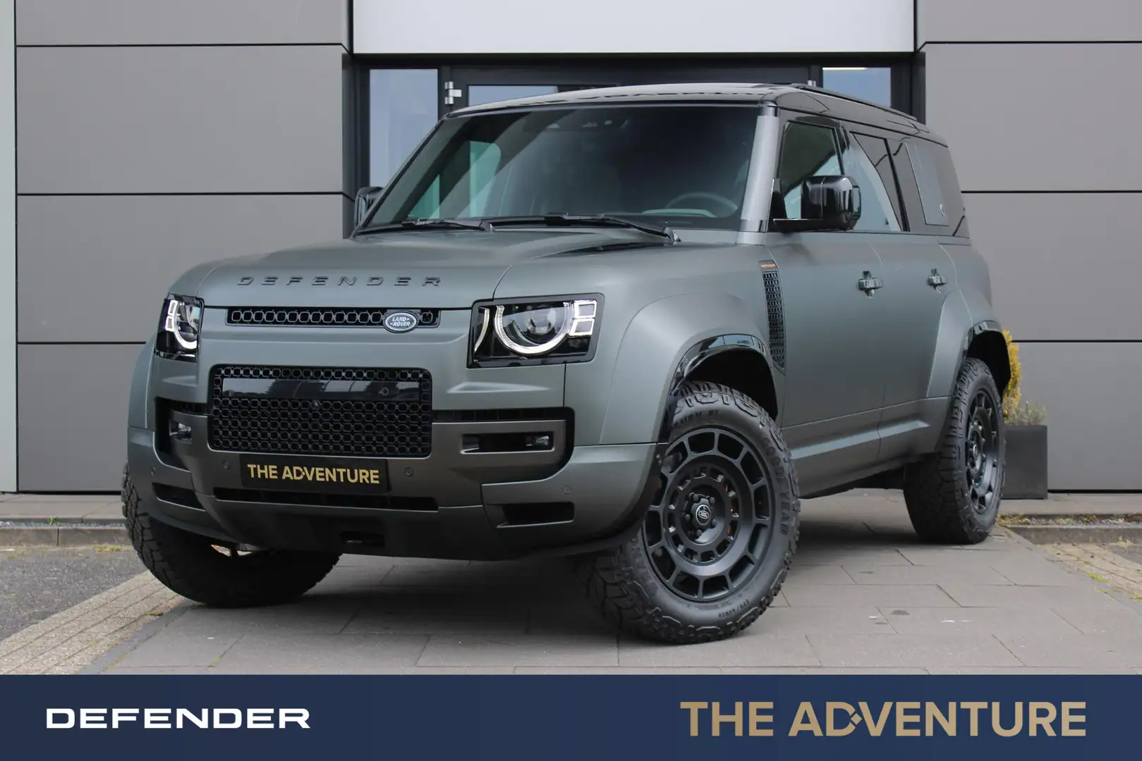 Land Rover Defender 110 4.4 P635 Octa Edition One | Chopped Carbon Fib Grau - 1