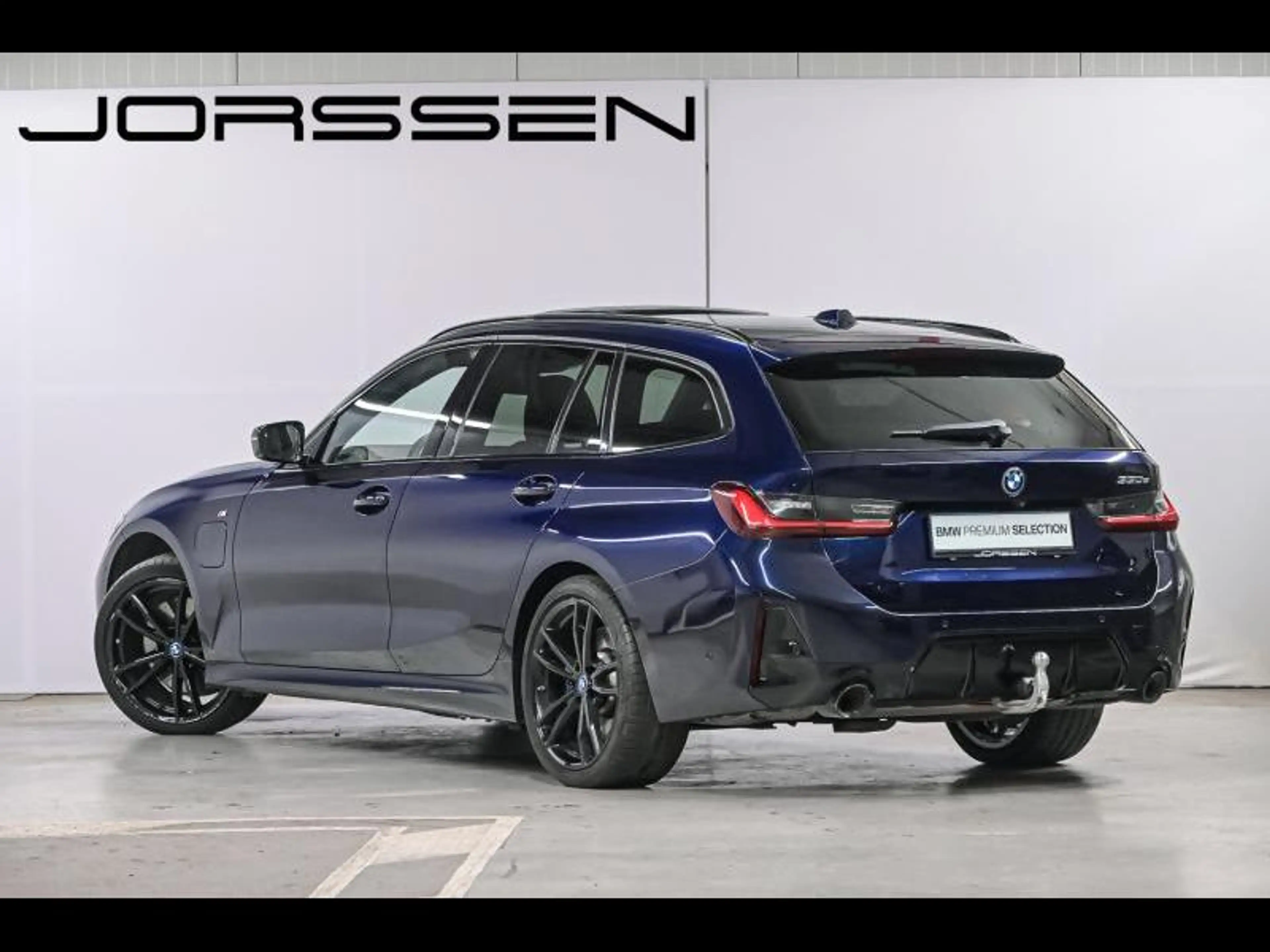 BMW 330 Touring — photo 5