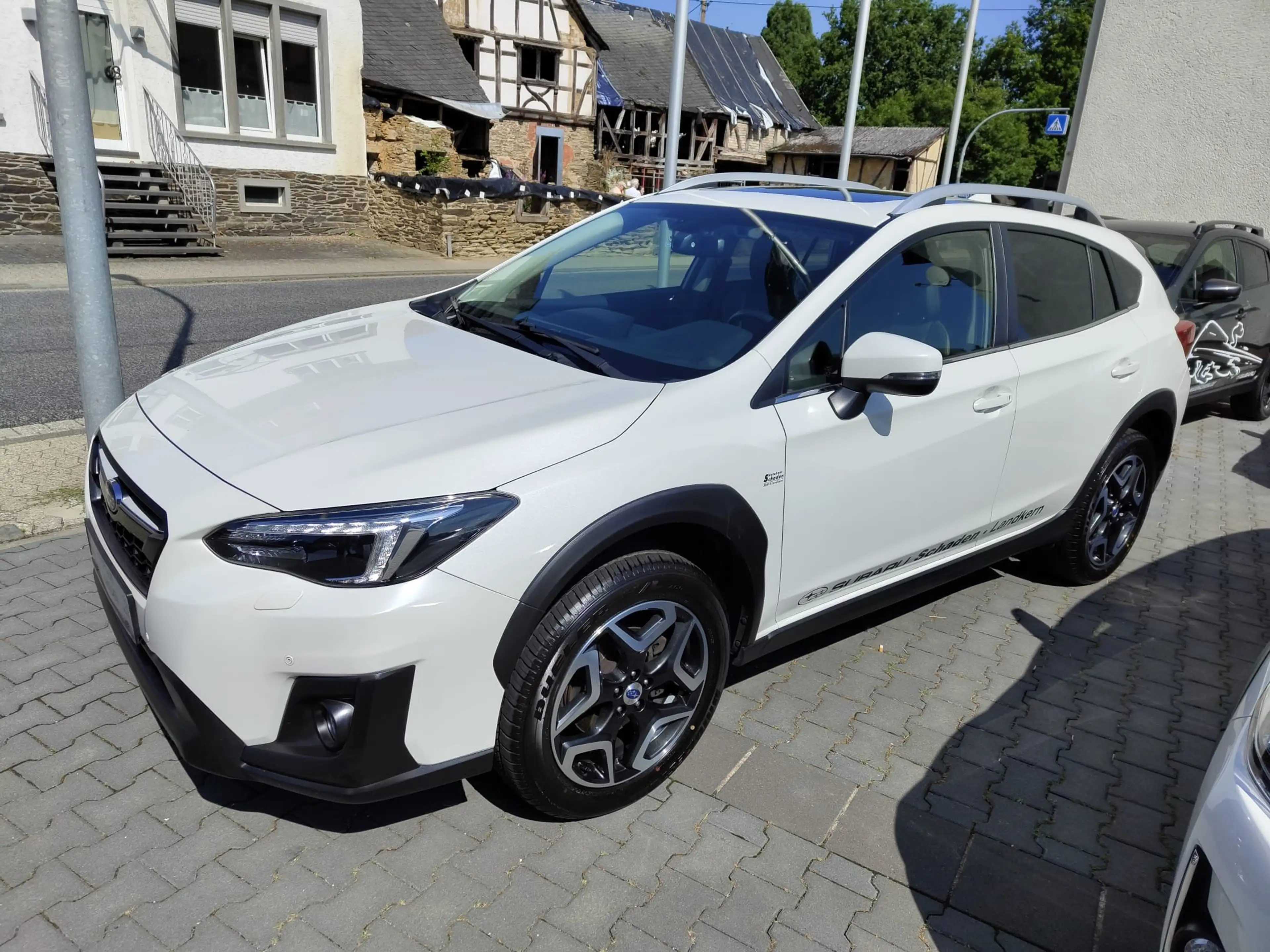 Subaru XV 2.0i EXCLUSIVE+*4X4*AHK ABNEHMB*PDC*NAVI*LED*LEDER — photo 4