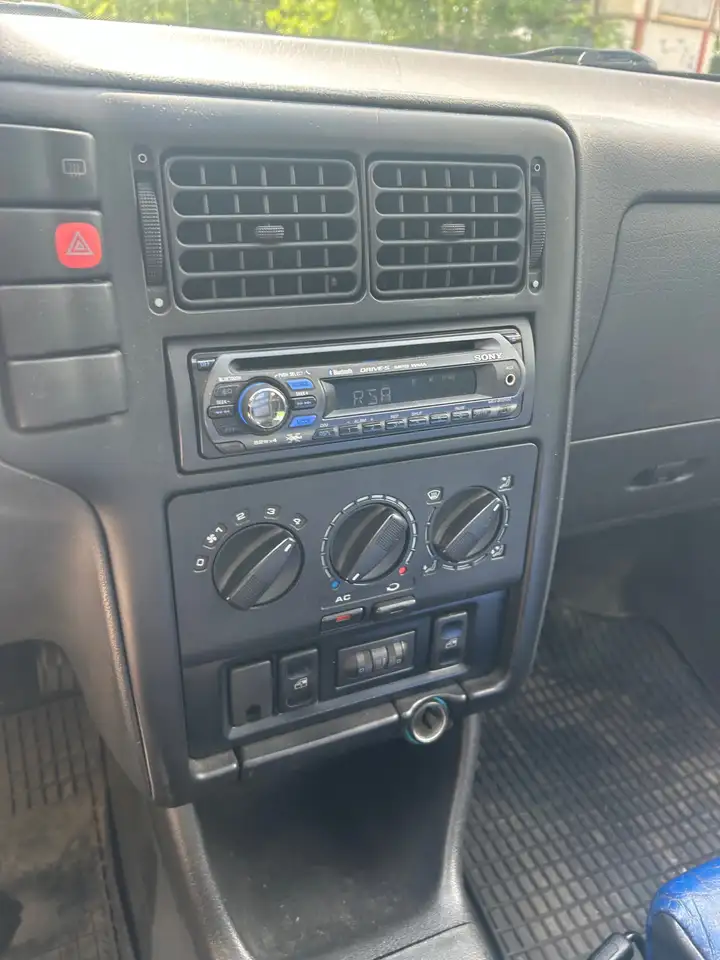 Volkswagen Polo III 75 Servo Colour Concept, foto 11