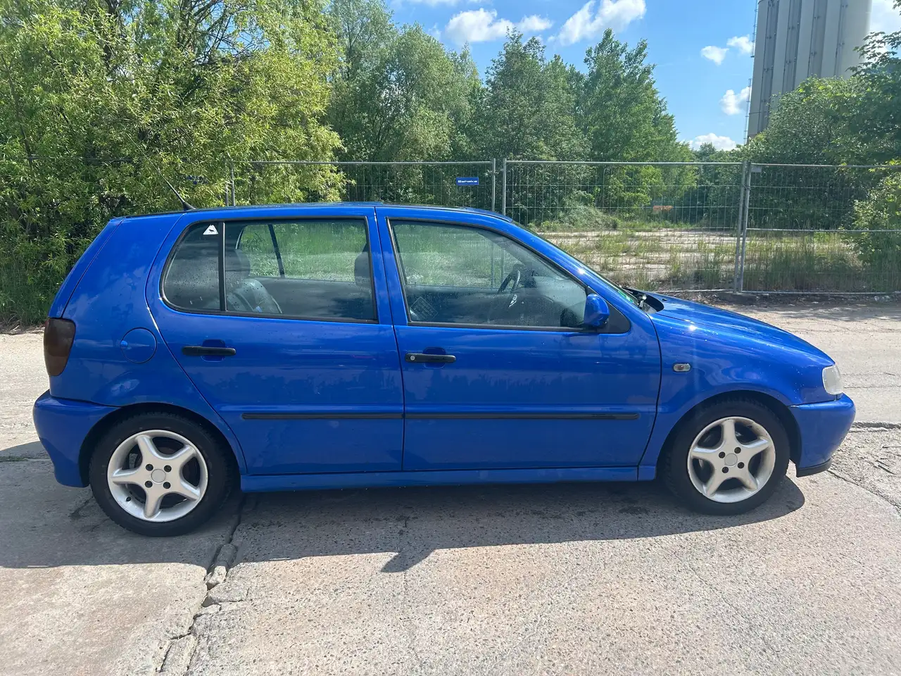 Volkswagen Polo III 75 Servo Colour Concept, foto 4
