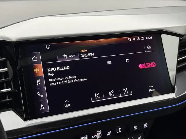 Audi Q4 e-tron view 19
