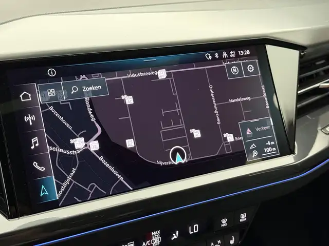 Audi Q4 e-tron view 26