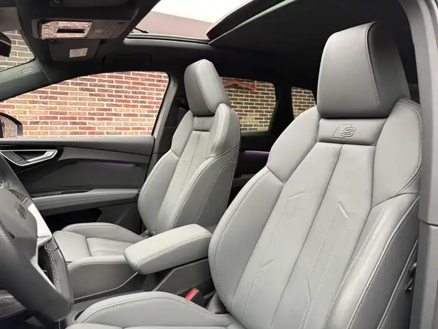 Audi Q4 E-Tron view 15