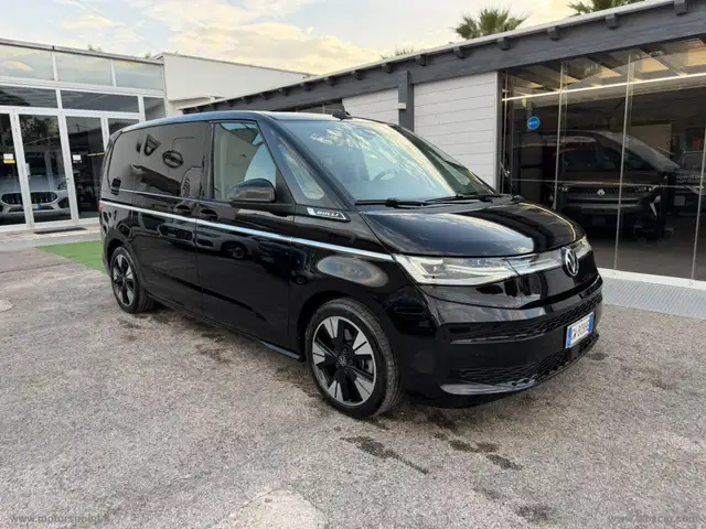 Volkswagen T7 Multivan 2.0 TDI 150CV DSG Style Lungo GARANZIA E TAGLAINDI