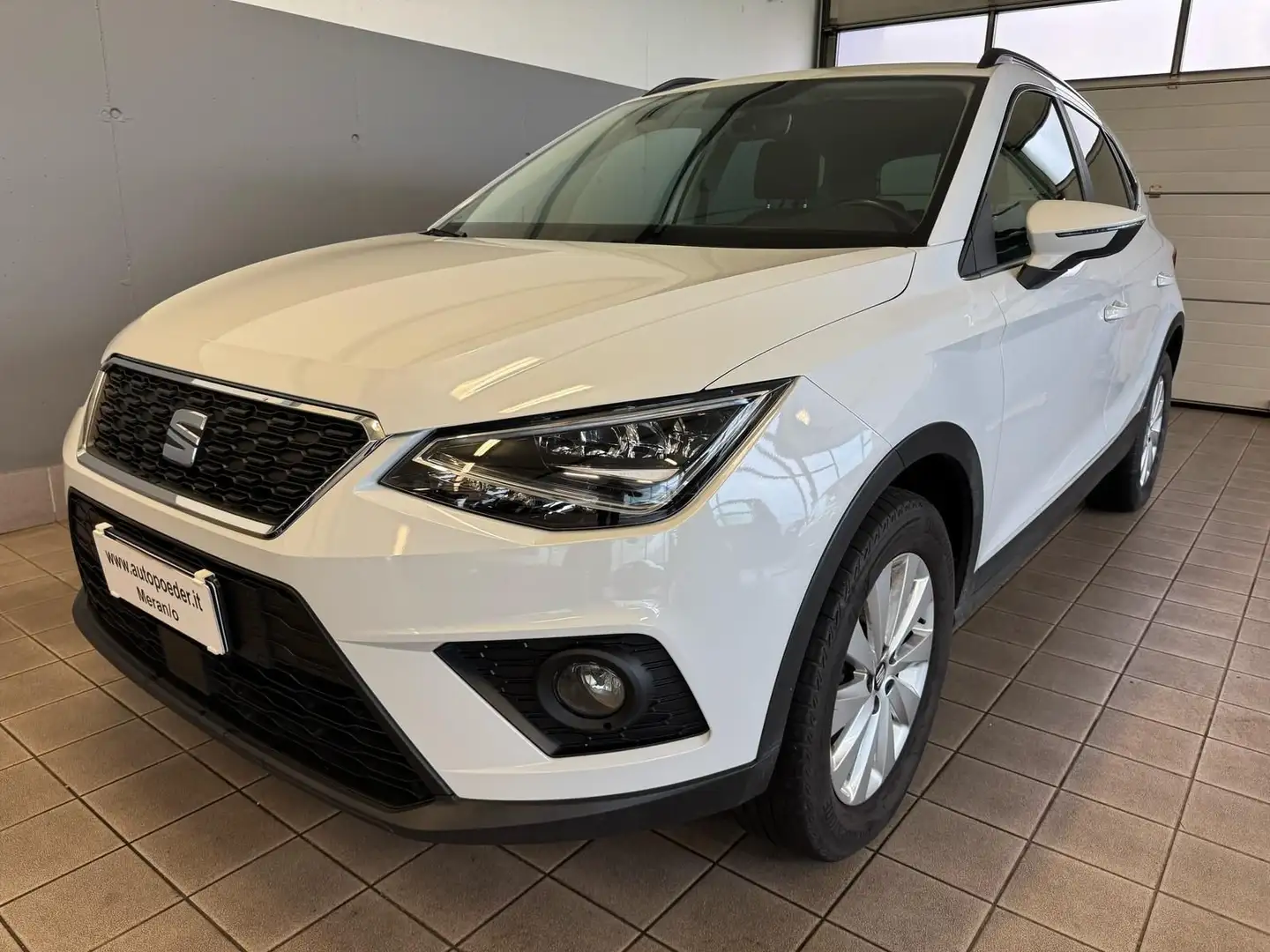 SEAT Arona Arona 1.6 tdi Style 95cv Blanc - 1