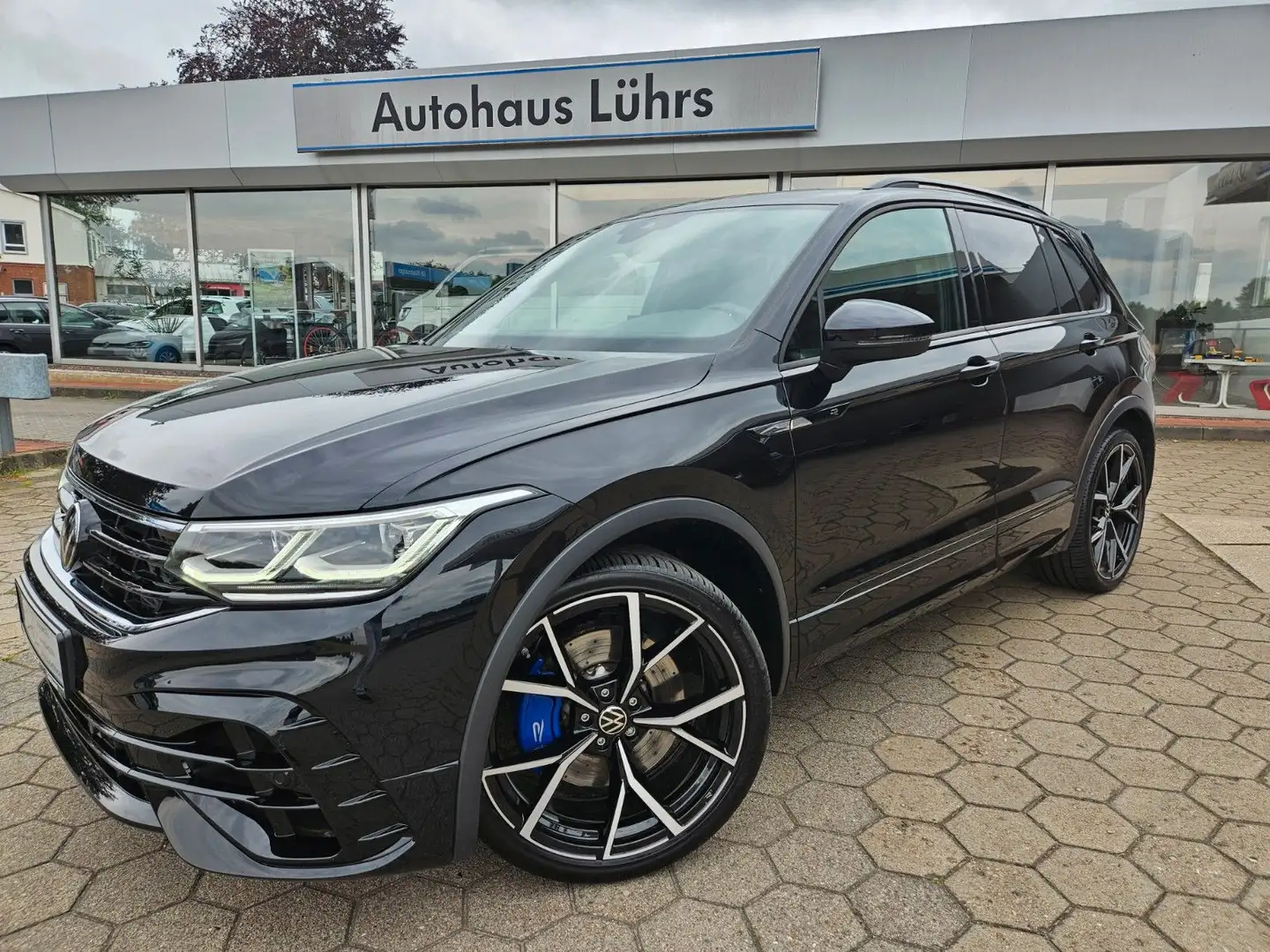 Volkswagen Tiguan R 235kW 4x4 DSG Black Style AHK LEDER Schwarz - 1