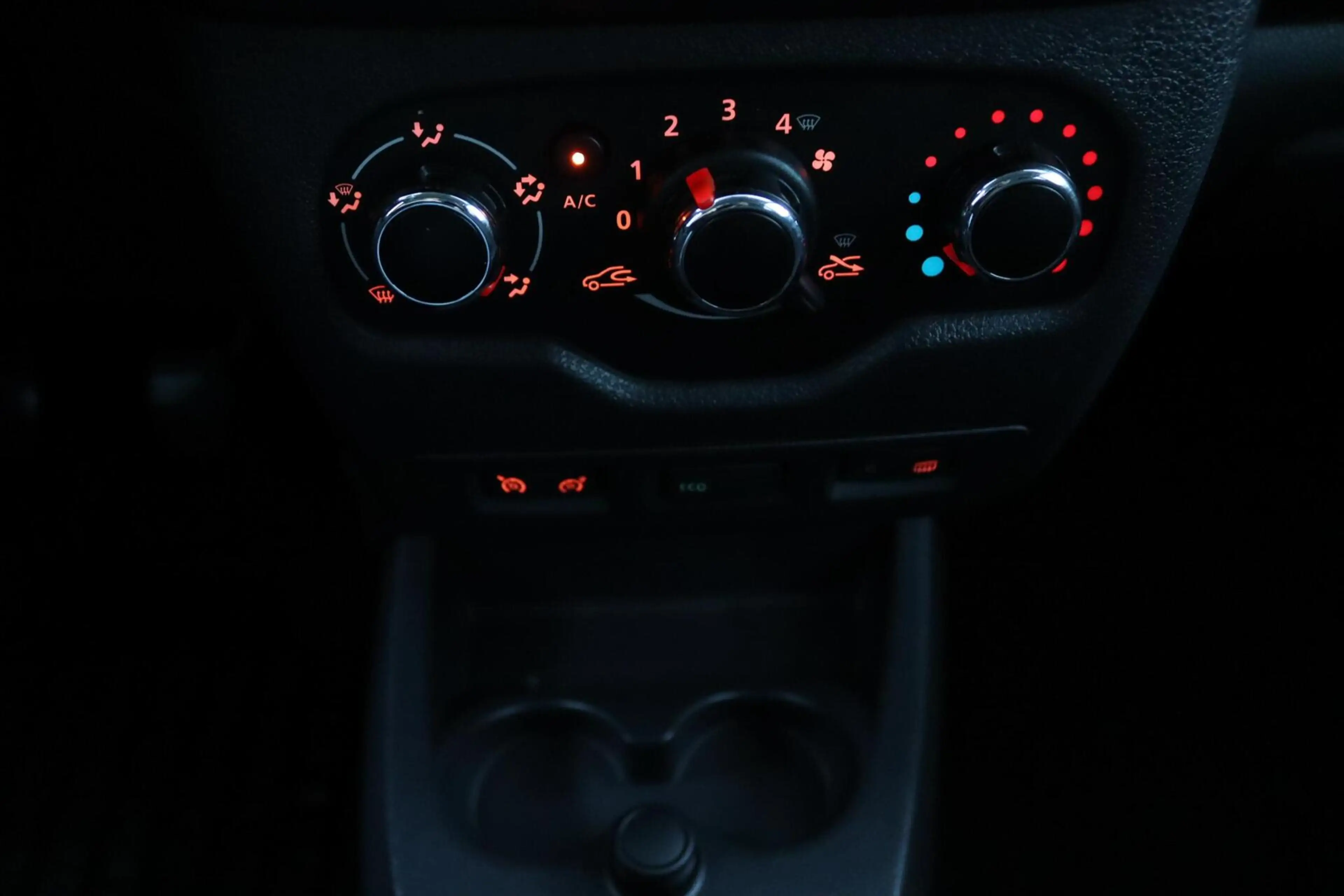 Dacia Dokker combi 1.2 TCe Ambiance | Trekhaak | Camera | Dubbe — photo 9