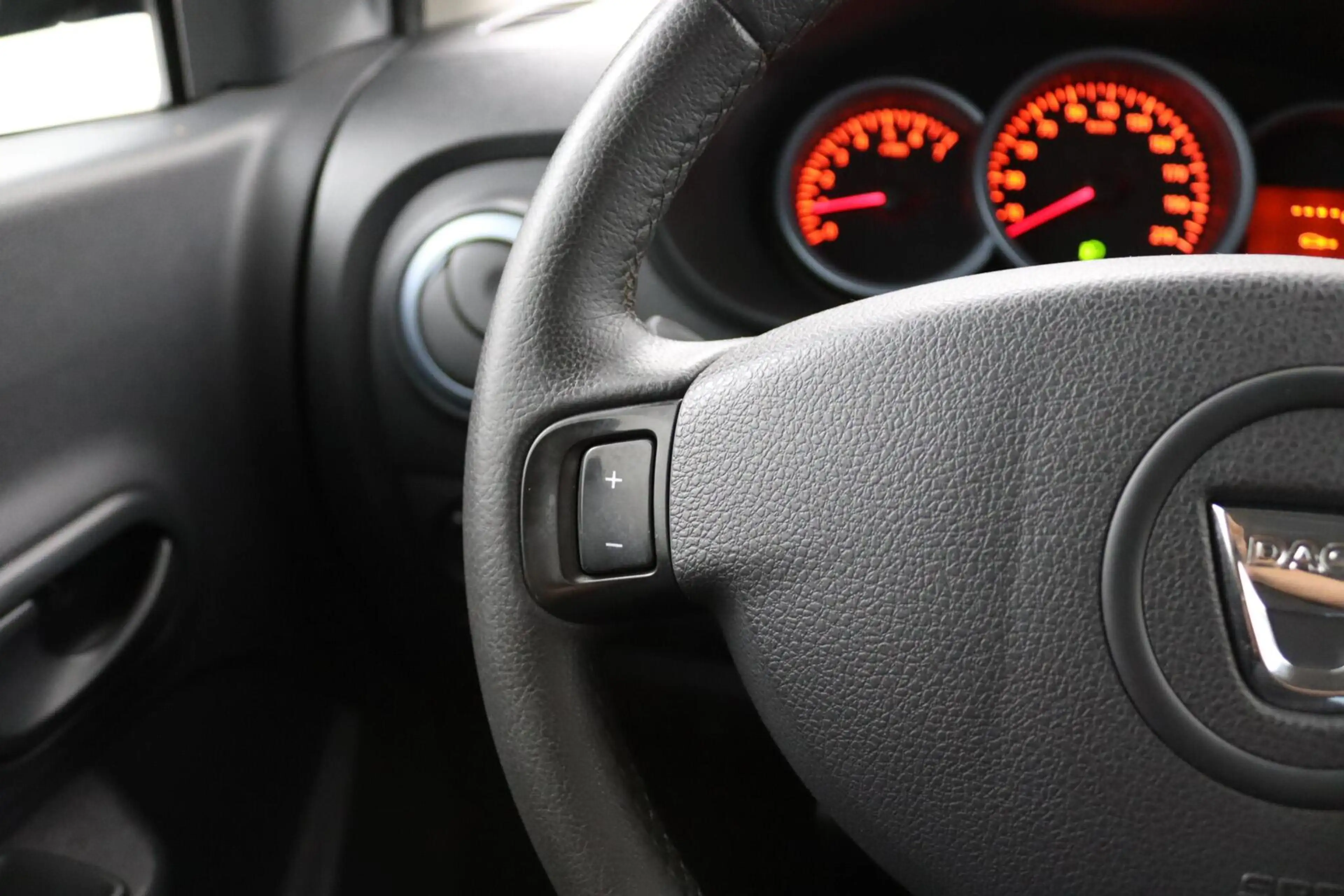 Dacia Dokker combi 1.2 TCe Ambiance | Trekhaak | Camera | Dubbe — photo 21