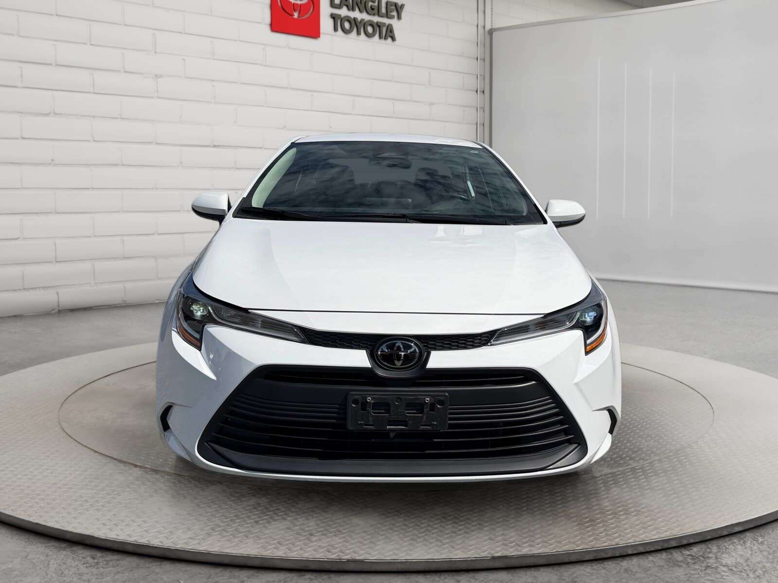 2024 Toyota Corolla LE; HEATED SEATS, SAFETY SENSE 3.0 ANDROID AUTO, — снимка 1