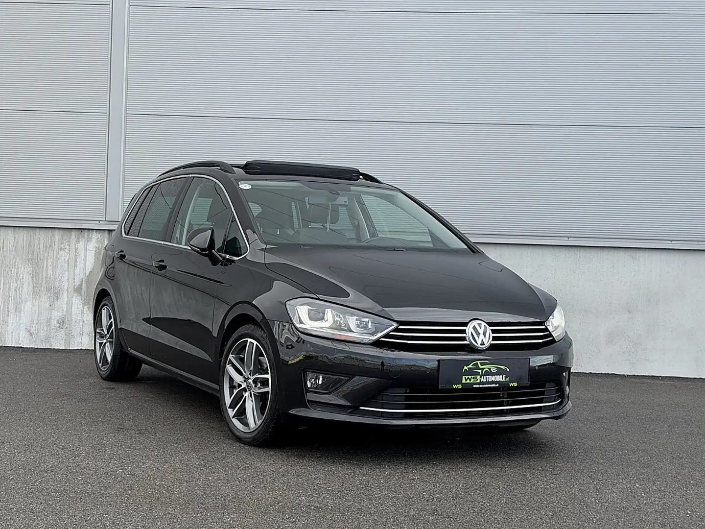 Volkswagen Golf Sportsvan Sky 1,6 BMT TDI Pano/AHK R-line Schwarz - 2