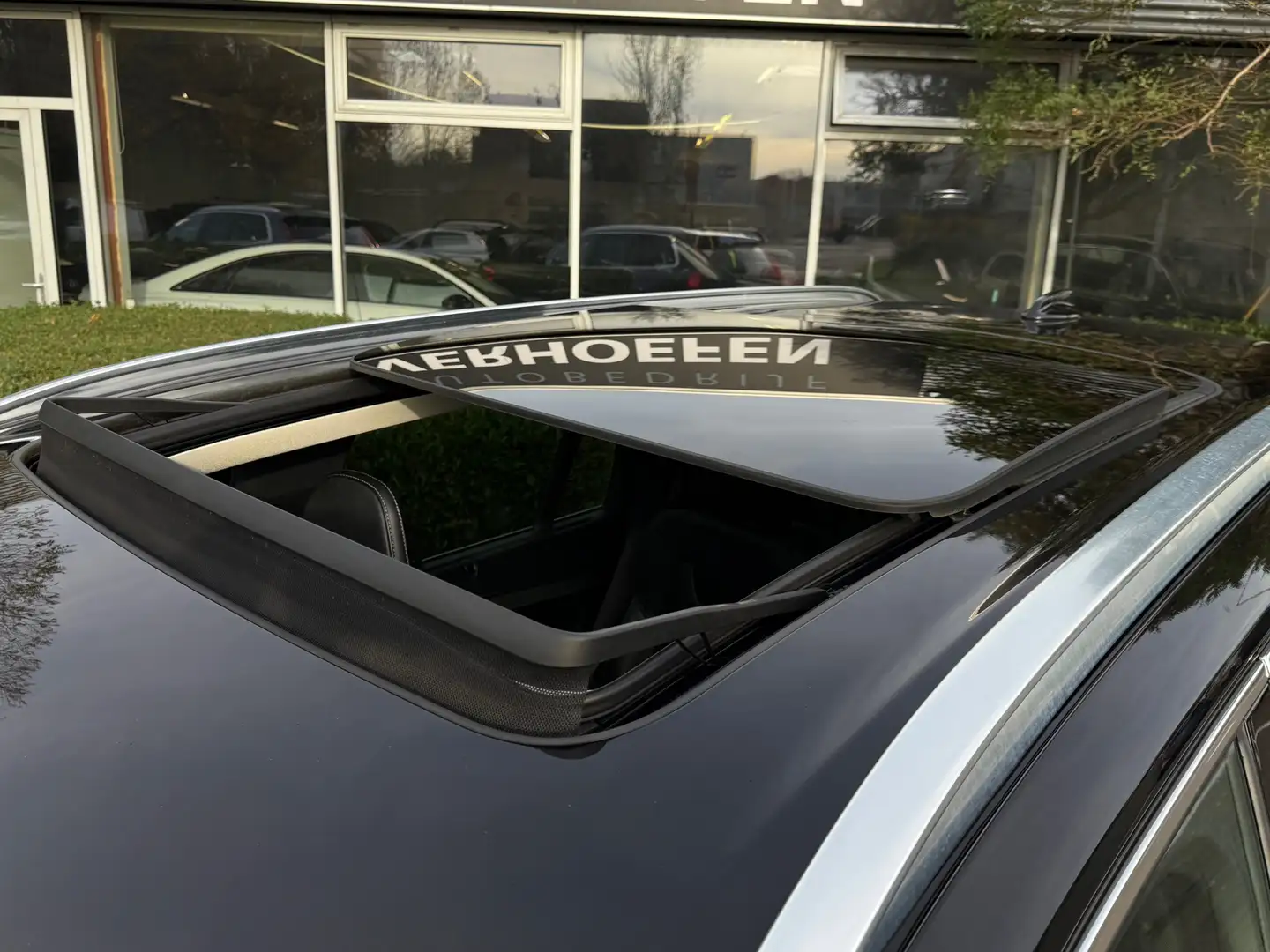 Volvo XC90 2.0 T8 Twin Engine AWD Inscription - FULL OPTION - Negru - 2