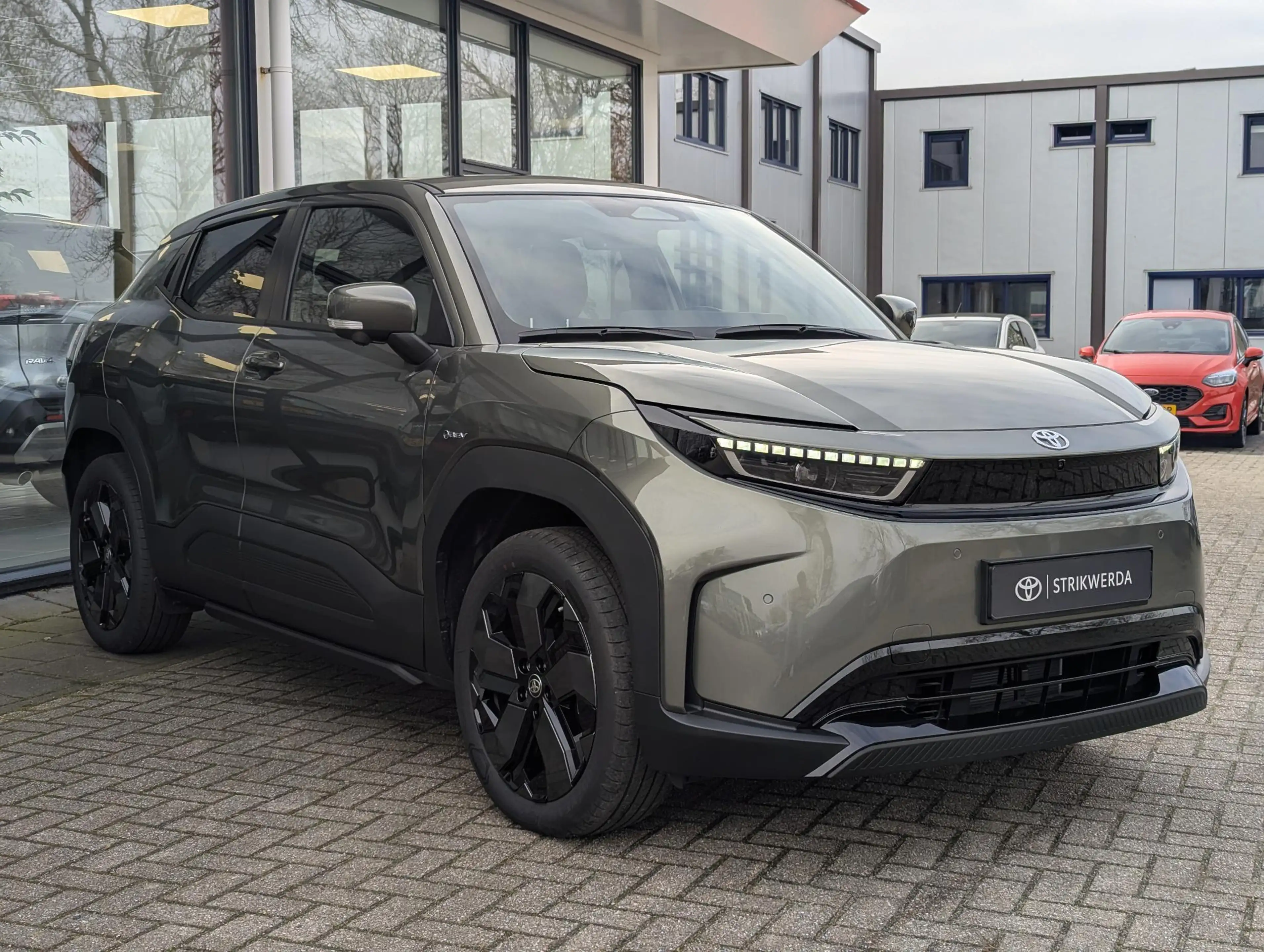 Toyota Urban Cruiser Executive AWD 61 kWh | €1500,- extra inruilvoordee — photo 5
