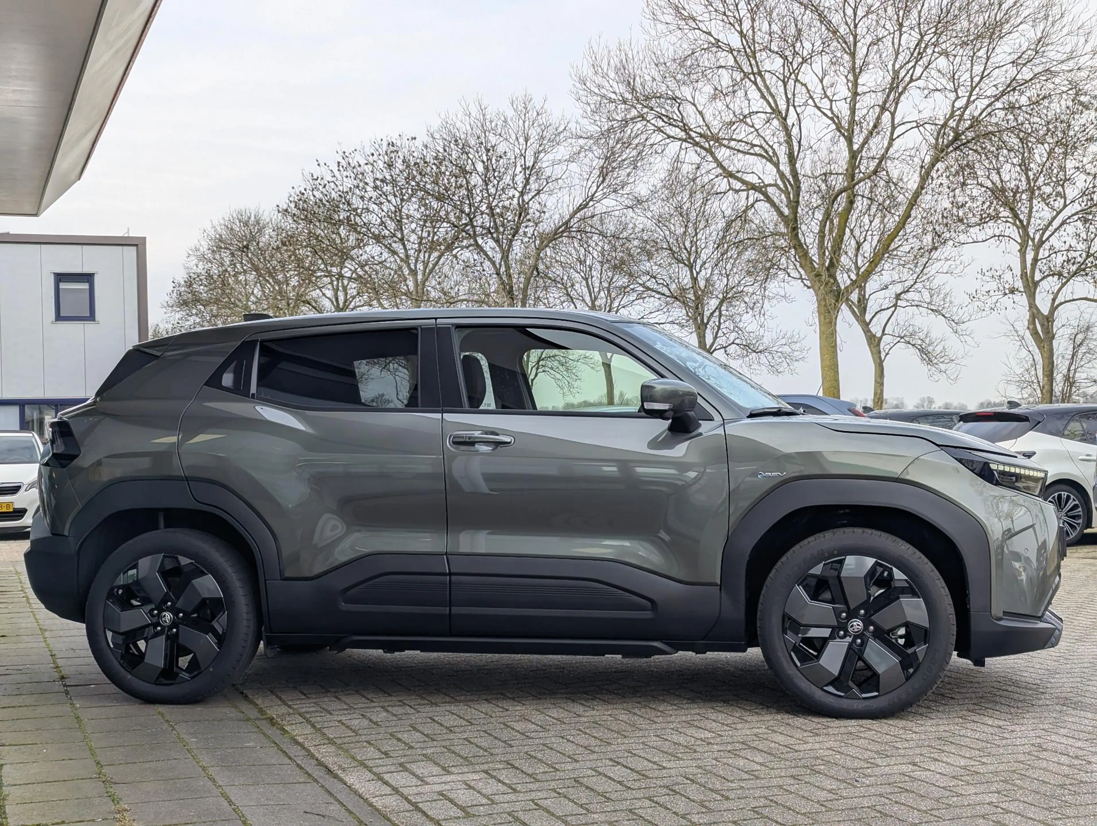 Toyota Urban Cruiser Executive AWD 61 kWh | €1500,- extra inruilvoordee — photo 4