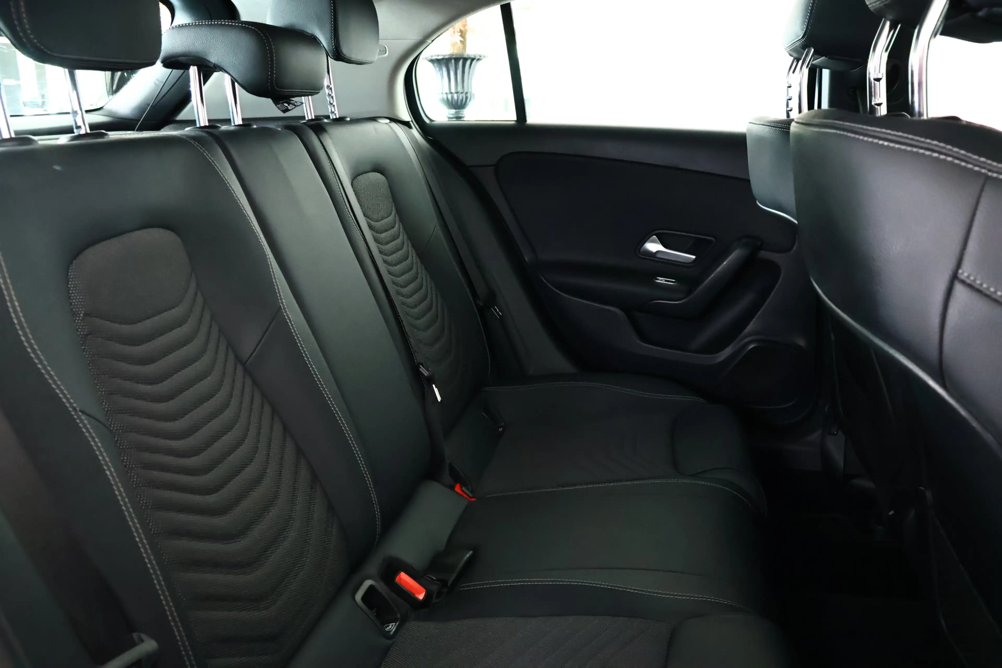 Mercedes-Benz A 180 Business Line / Navigatie / Camera / Cruisecontrol — photo 14