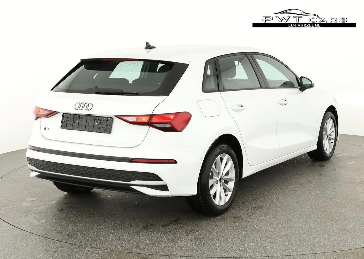 Audi A3 Sportback TFSI 110 kW 35 S-Tronic, Kamera, ACC,... Weiß - 2