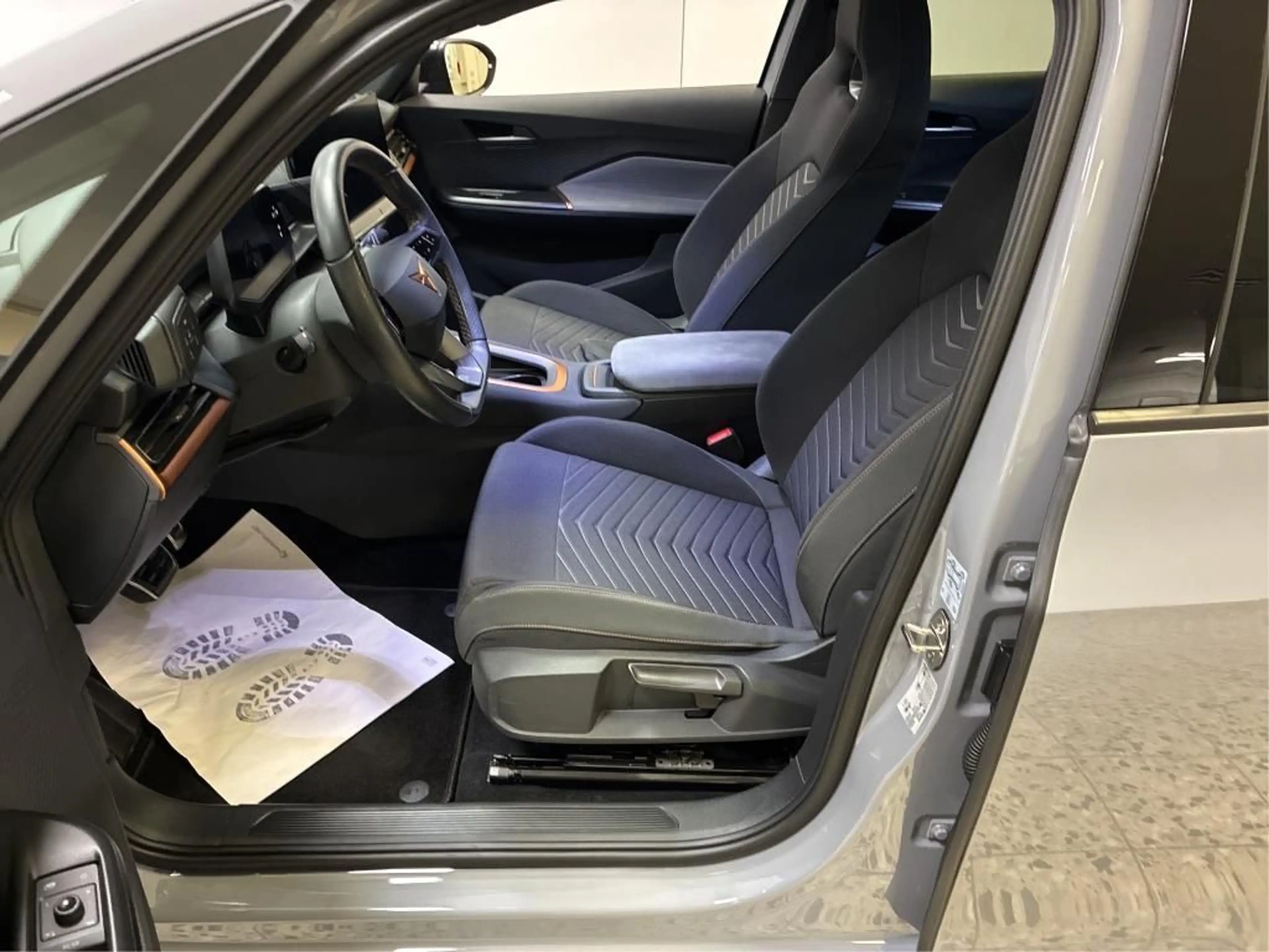 CUPRA Born 150 kW+SHZ — photo 5