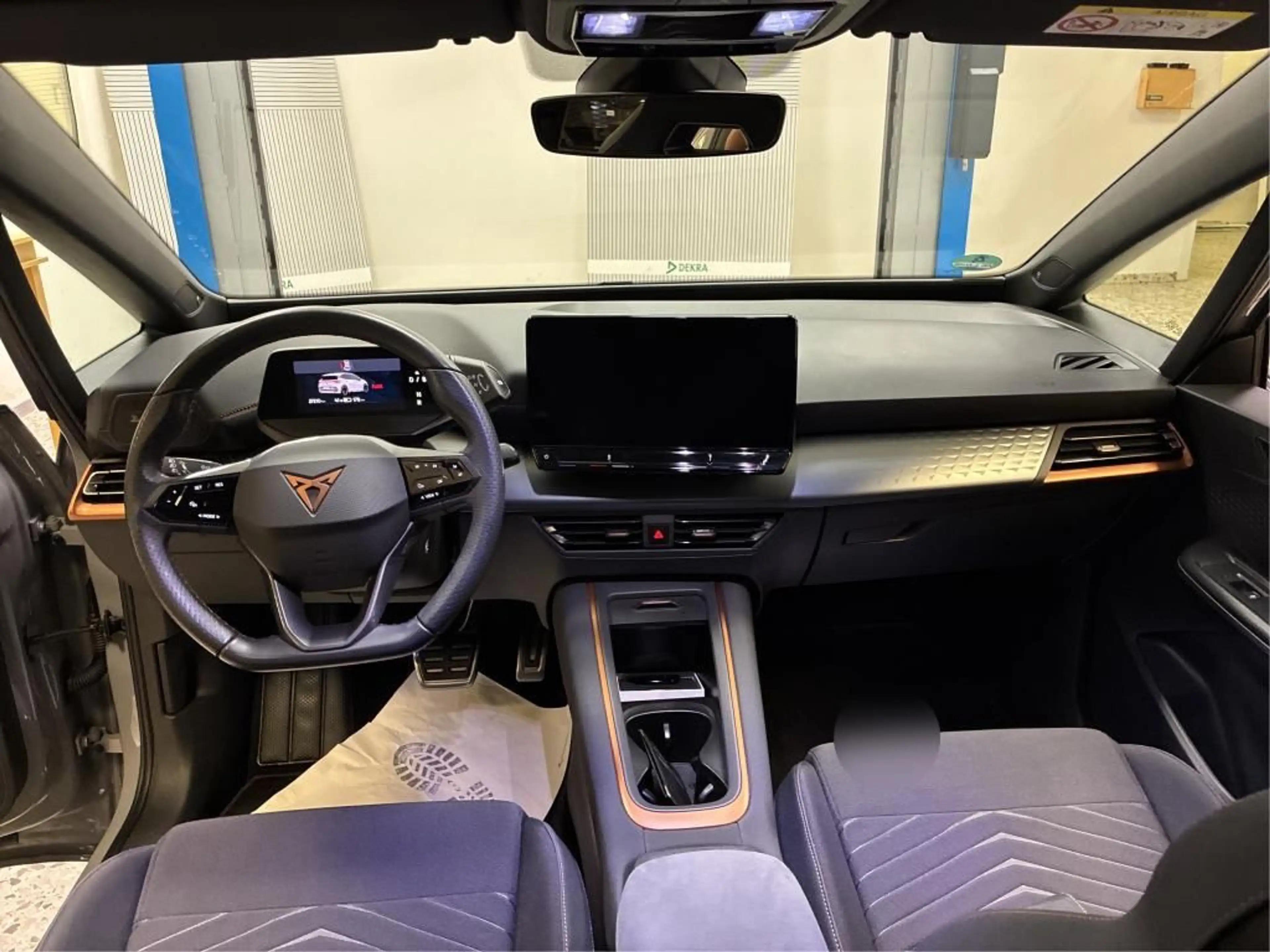 CUPRA Born 150 kW+SHZ — photo 4
