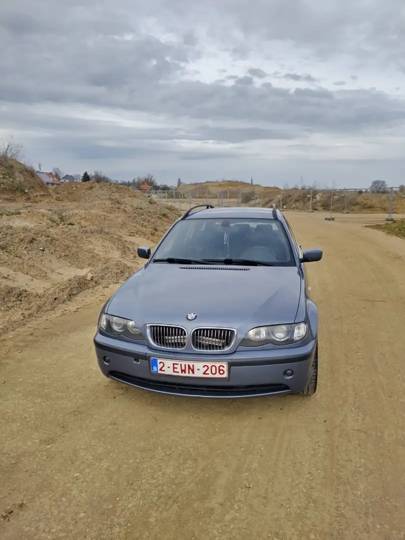 BMW 320 320d touring Bleu - 2