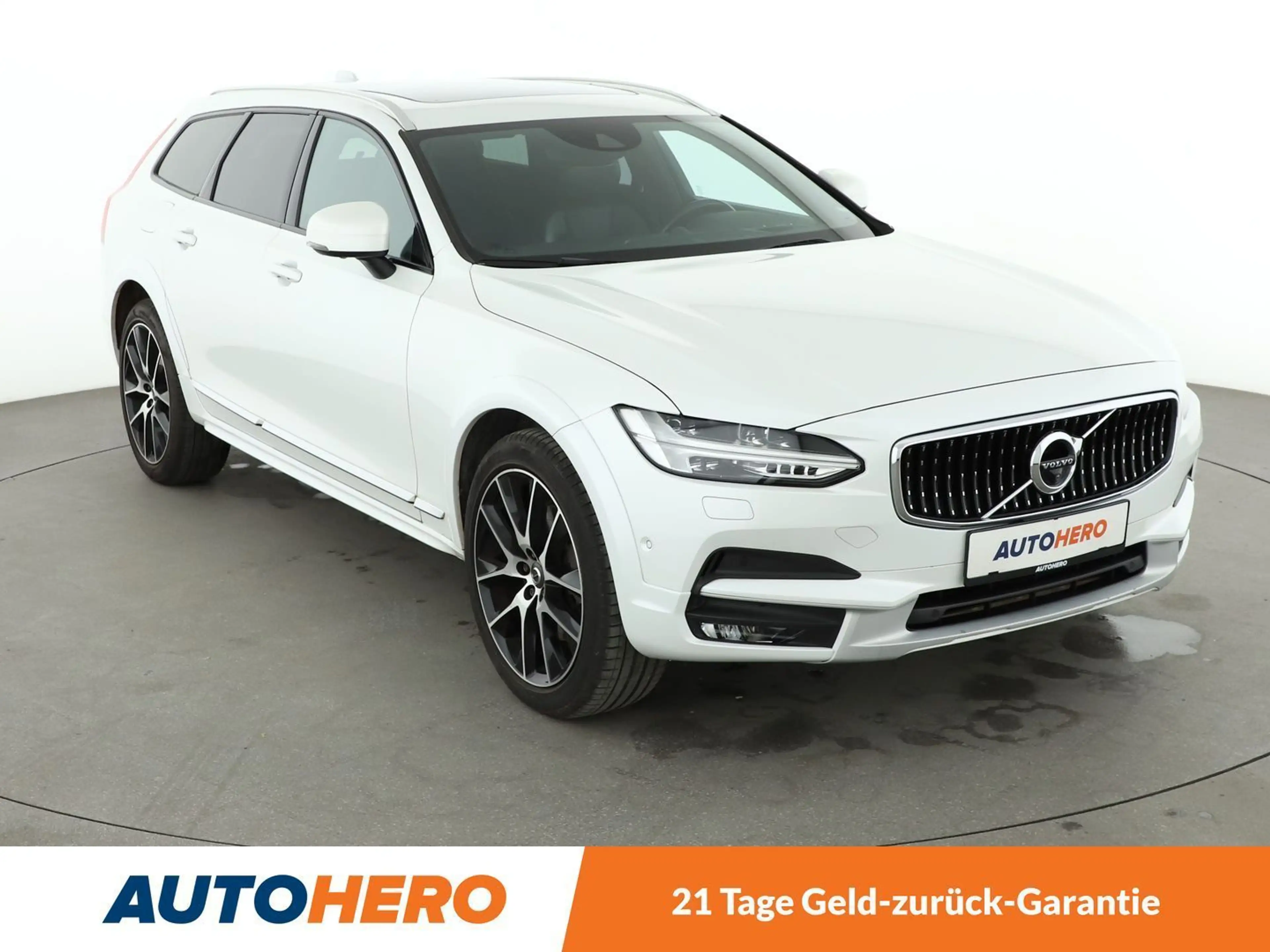 Volvo V90 Cross Country 2.0 T6 Pro AWD Aut.*NAVI*HUD*LED*360°* — photo 8