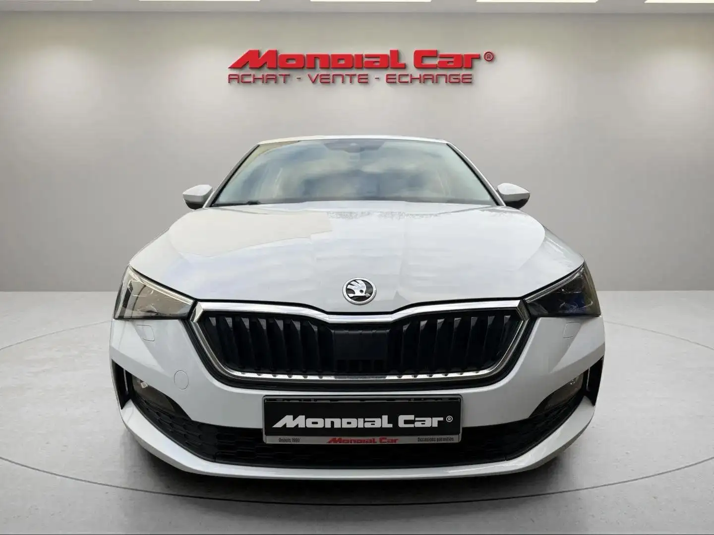 Skoda Scala Scala 1.0 TSI Ambition *Navi*CarPlay*Garantie 1an* Blanc - 2