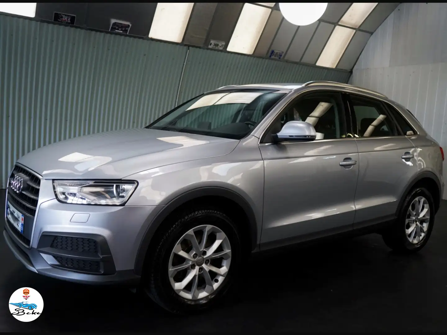 Audi Q3 1.4 TFSI COD 150 ch S tronic 6 Ambiente Grau - 1