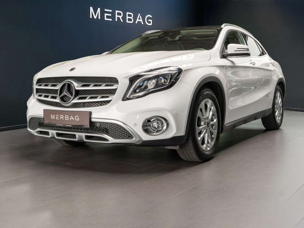 Mercedes-Benz GLA 180
