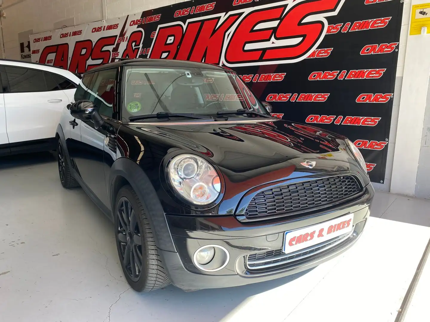 MINI One black line Schwarz - 1
