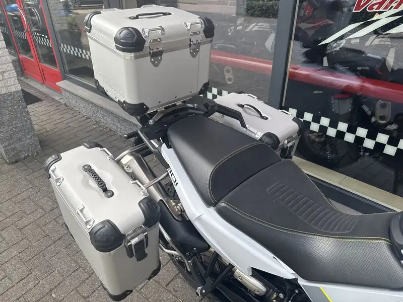 Husqvarna Norden 901 - foto 8