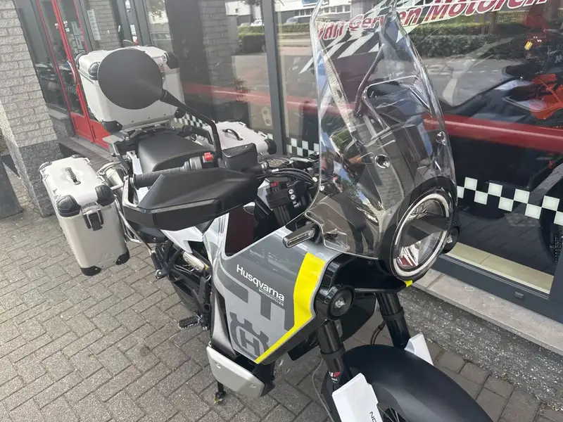 Husqvarna Norden 901 - foto 7