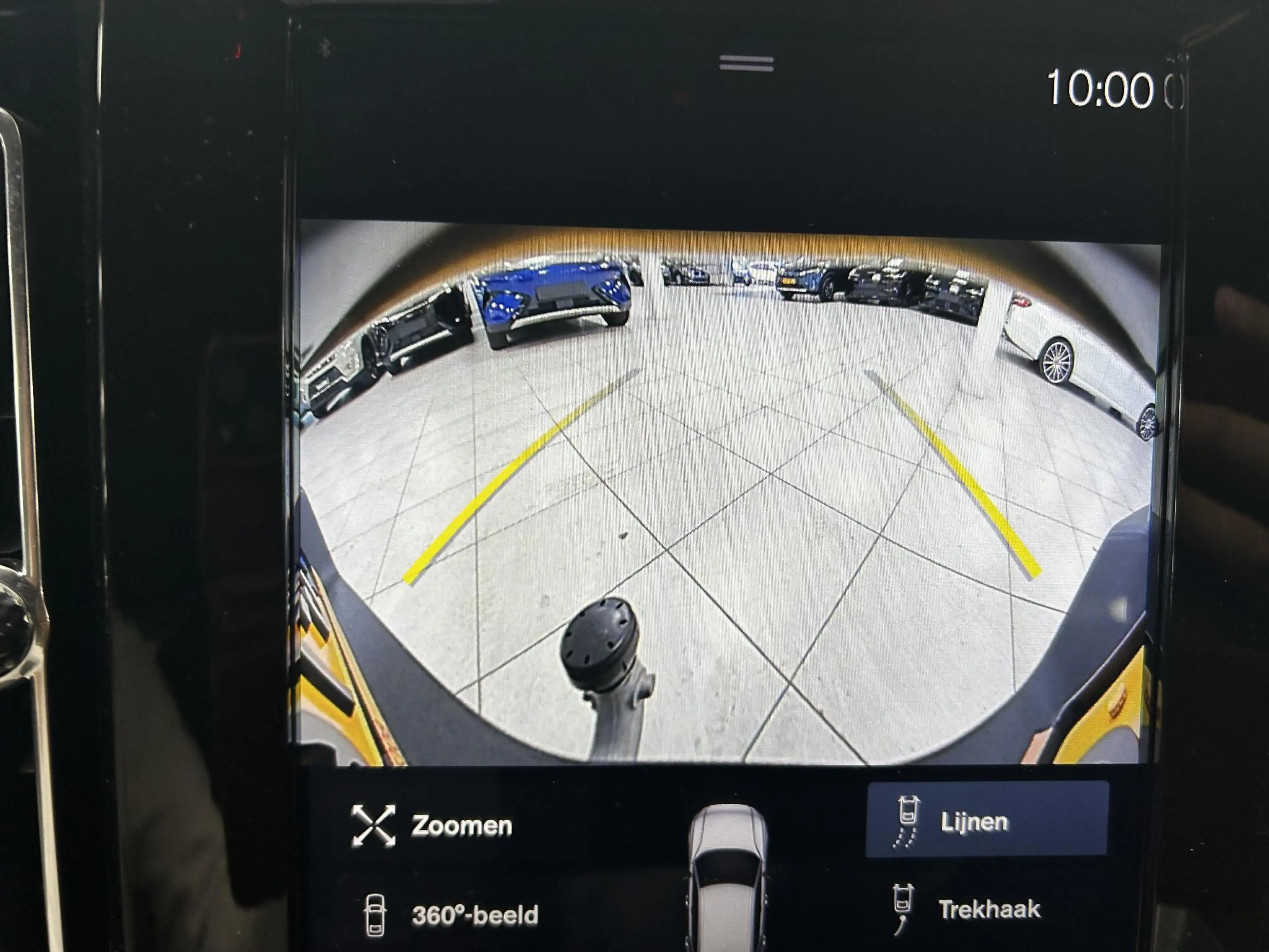 Volvo XC40 2.0 T4 R-Design NAVIGATIE | WEGKLAPBARE TREKHAAK | — photo 10