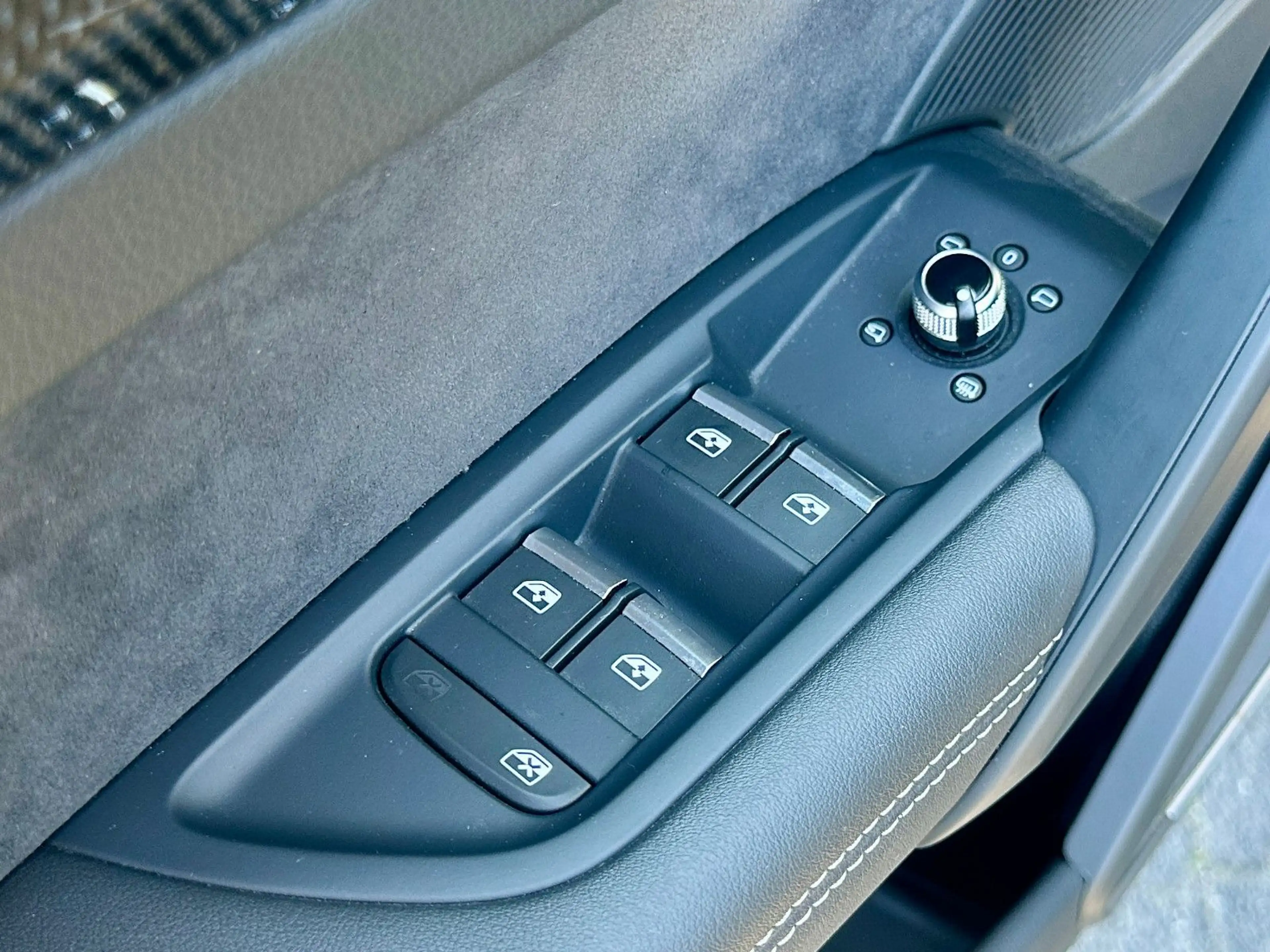Audi SQ5 TDI quattro tiptronic BLACK KAMERA B&O VC+ — photo 7