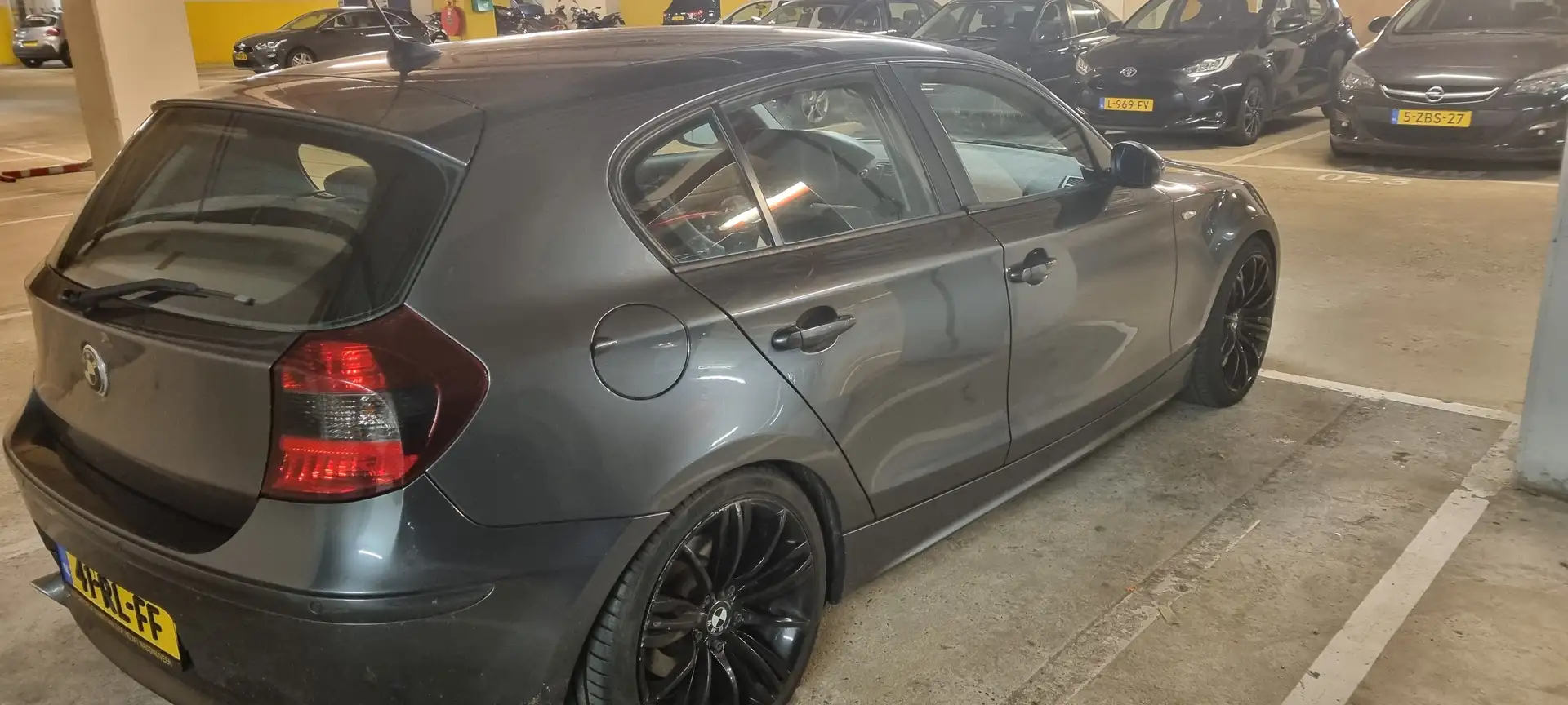 BMW 120 120 120i High Executive Grijs - 2