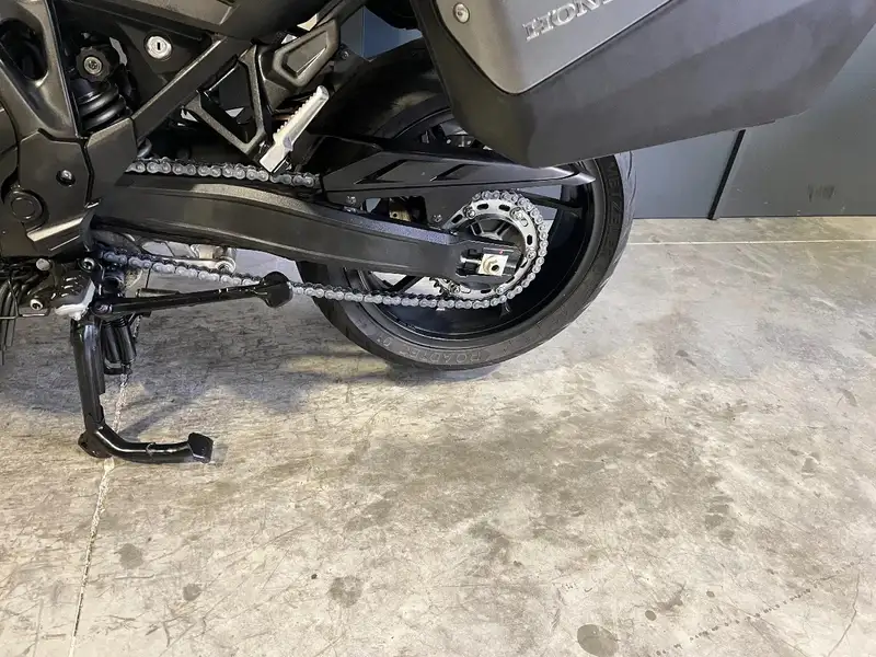 Honda NT 1100 - foto 7