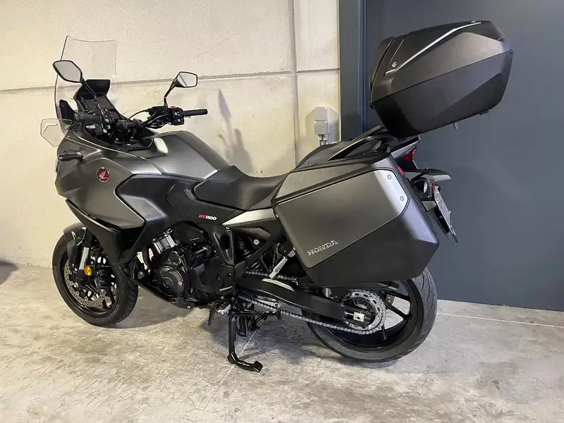 Honda NT 1100 - foto 6