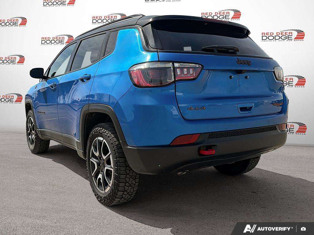 2024 Jeep Compass Trailhawk — снимка 1