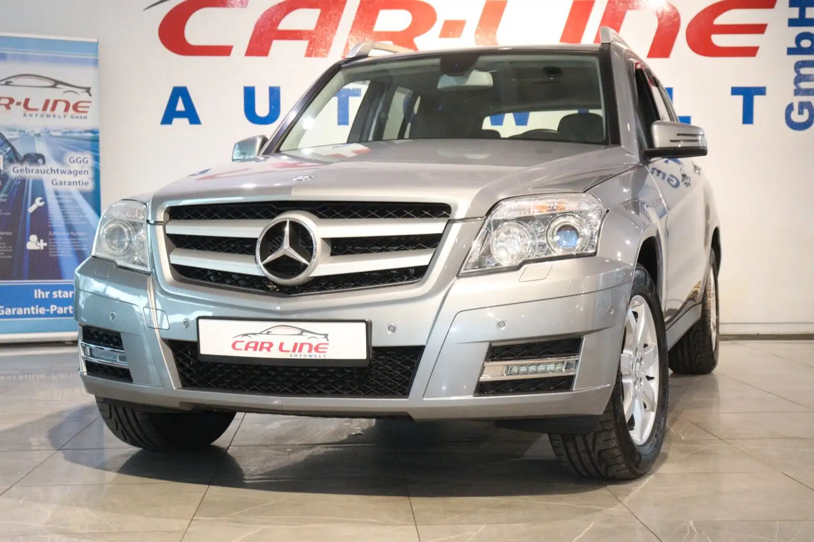Mercedes-Benz GLK 350 CDI 4Matic *Automatik*Navi*Xenon*AHK 2,0 Silber - 1