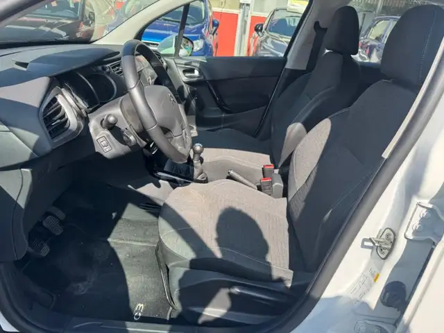 Citroen C3 view 14