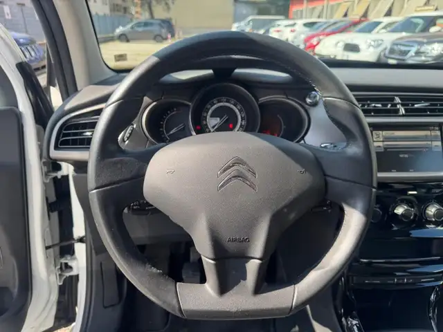 Citroen C3 view 8