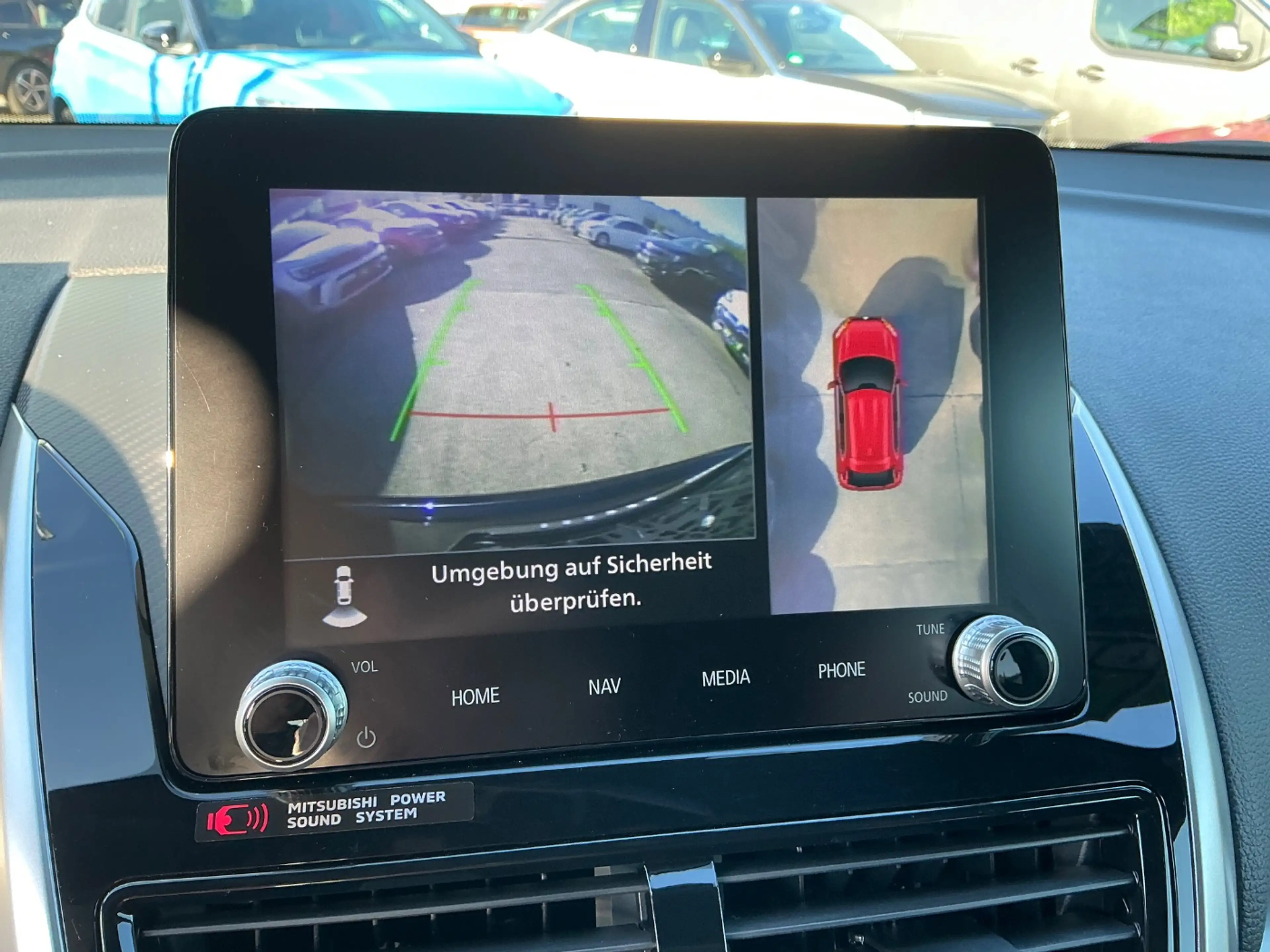 Mitsubishi Eclipse Cross 2.4 Select Black Allrad! Wenig KM! — photo 15