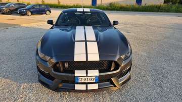 Shelby GT350 5.2L 533cv
