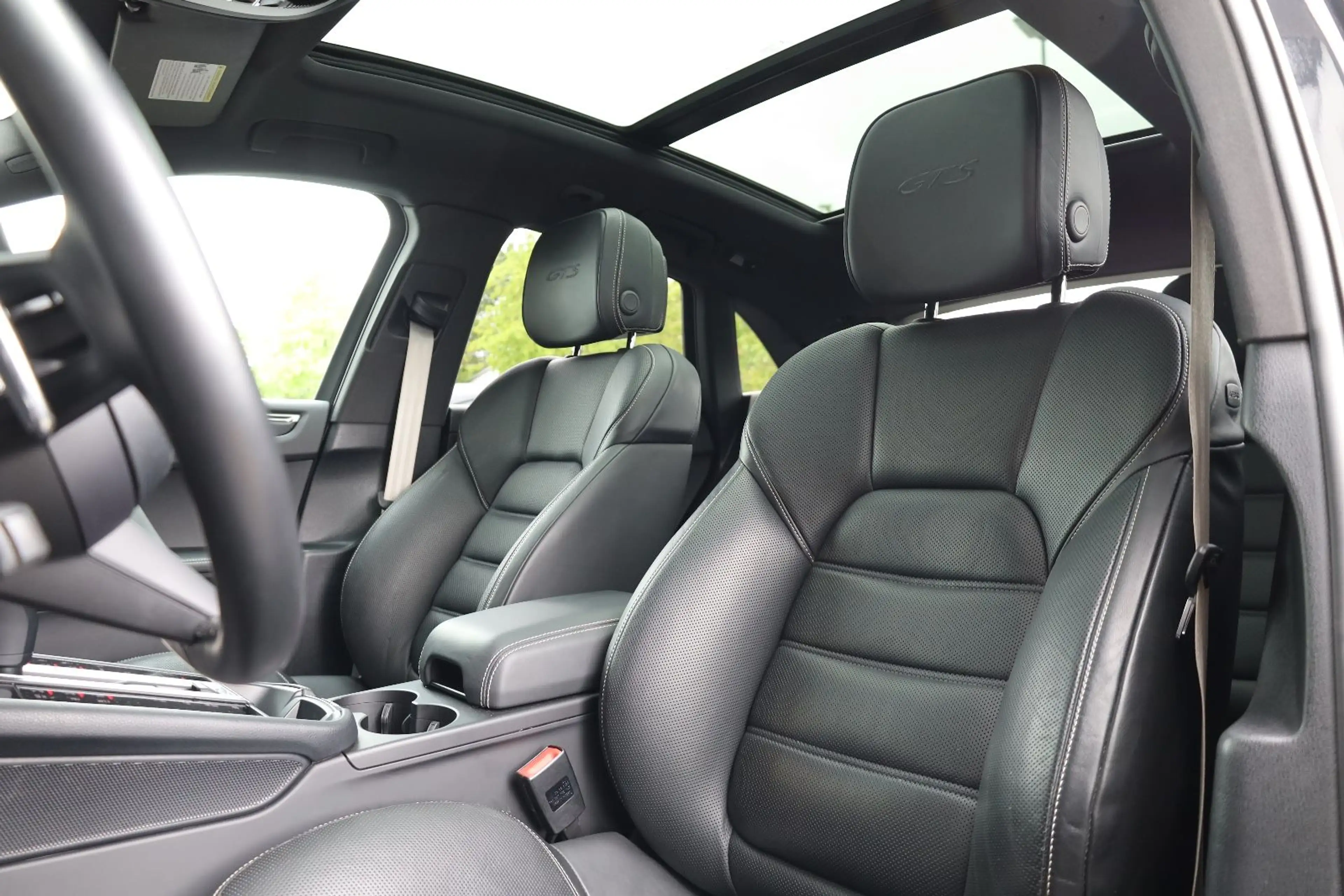 Porsche Macan GTS/PANO/BOSÉ/4xSHZ/SBL/LHZ/AIRMATIC/R21 — photo 10