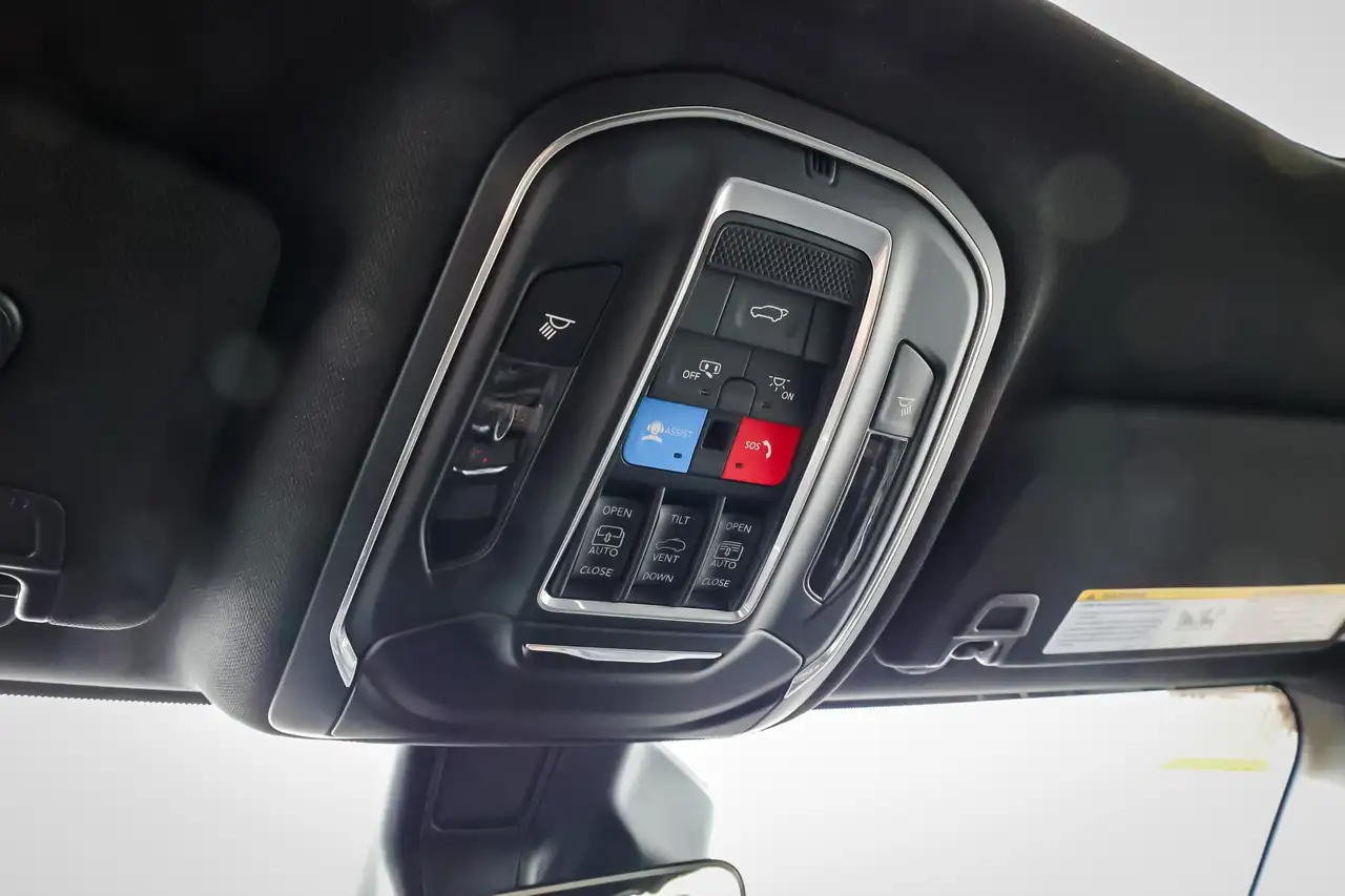 Jeep Grand Cherokee photo Jeep Grand Cherokee