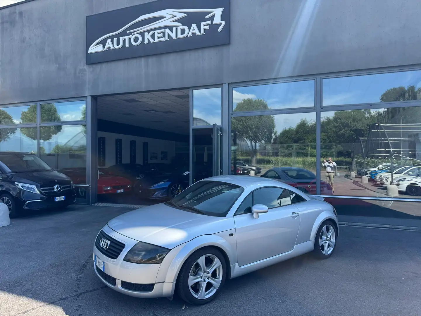 Audi TT TT 1.8t MK1 Plateado - 1