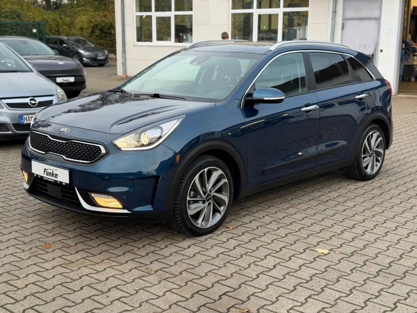 Kia Niro Spirit El. Panodach+Navi+Leder+Soundsystem+Bi-Xeno Blau - 1