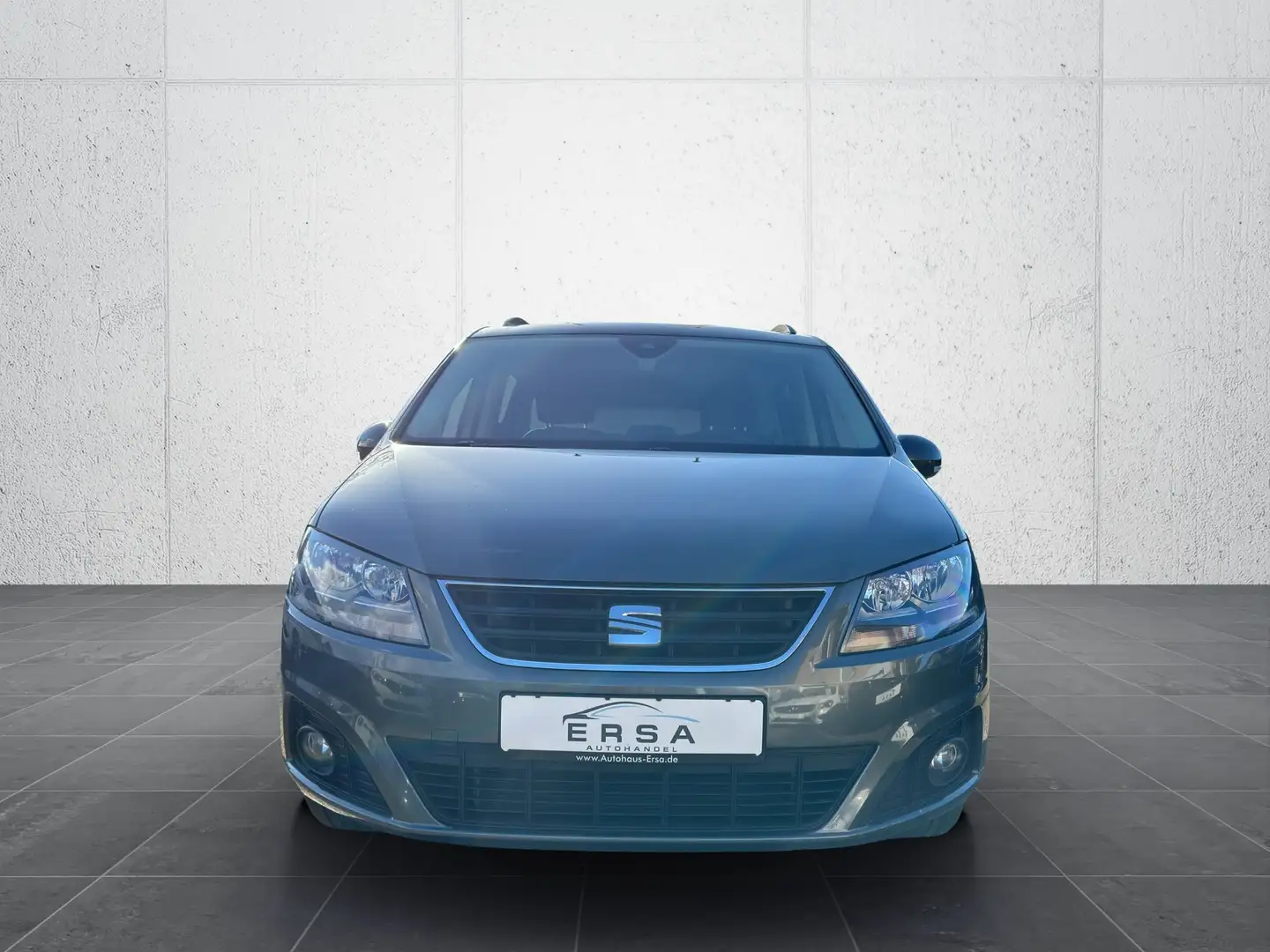 SEAT Alhambra 2.0 TDI Style Aut.*7.Sitze*Navi*RFK*AHK*Keyless Gris - 2