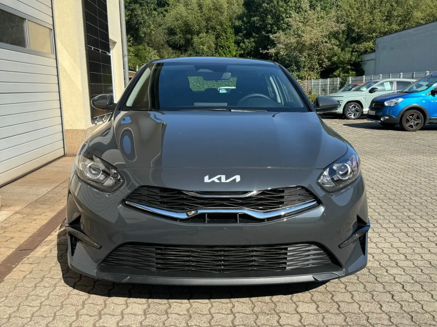 Kia Ceed / cee'd 1.0 T-GDI Comfort Plus Gris - 2