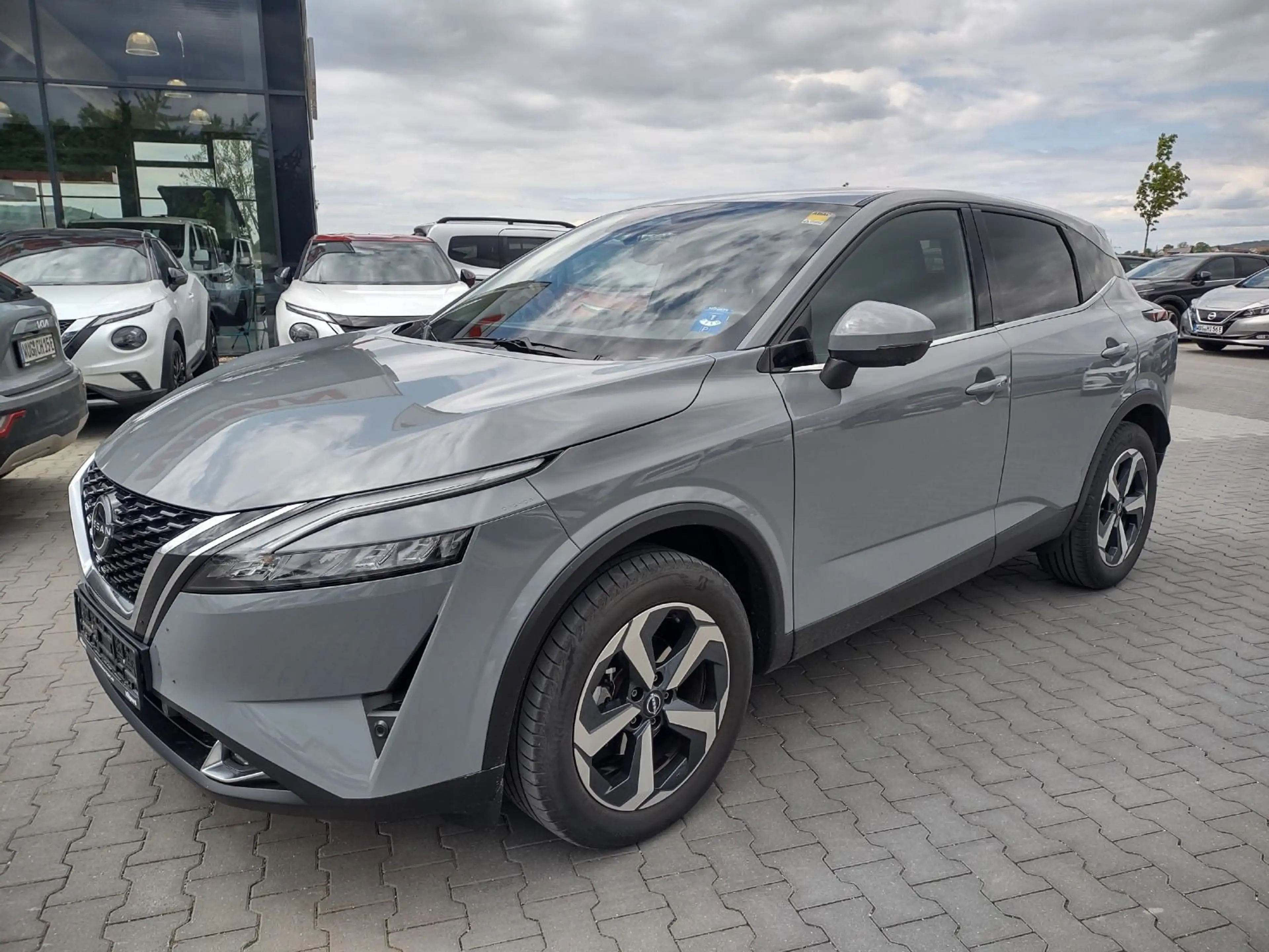 Nissan Qashqai N-Connecta 1.3DIG-T 140 MHEV / NAVI / Wi — photo 3
