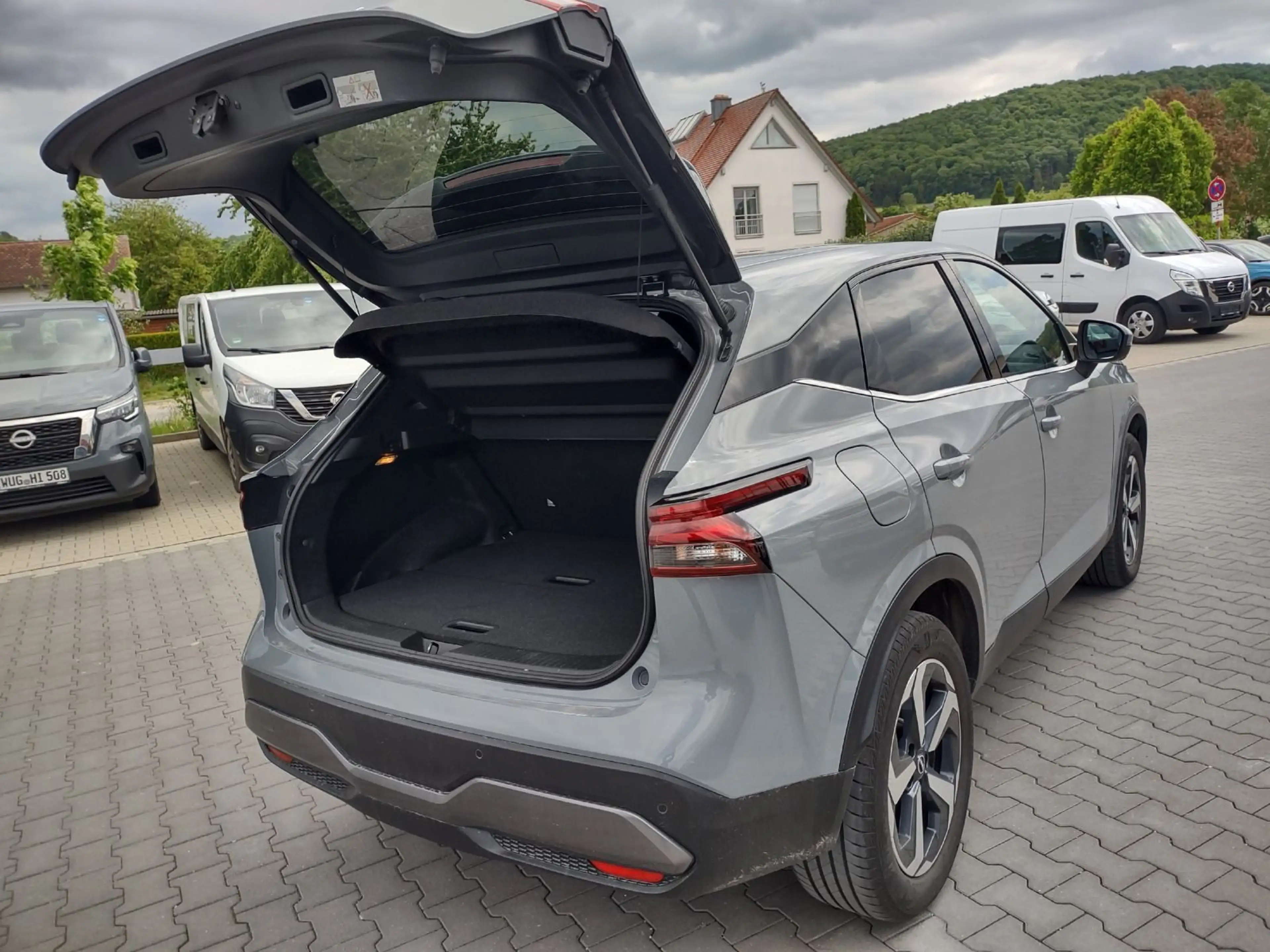 Nissan Qashqai N-Connecta 1.3DIG-T 140 MHEV / NAVI / Wi — photo 10