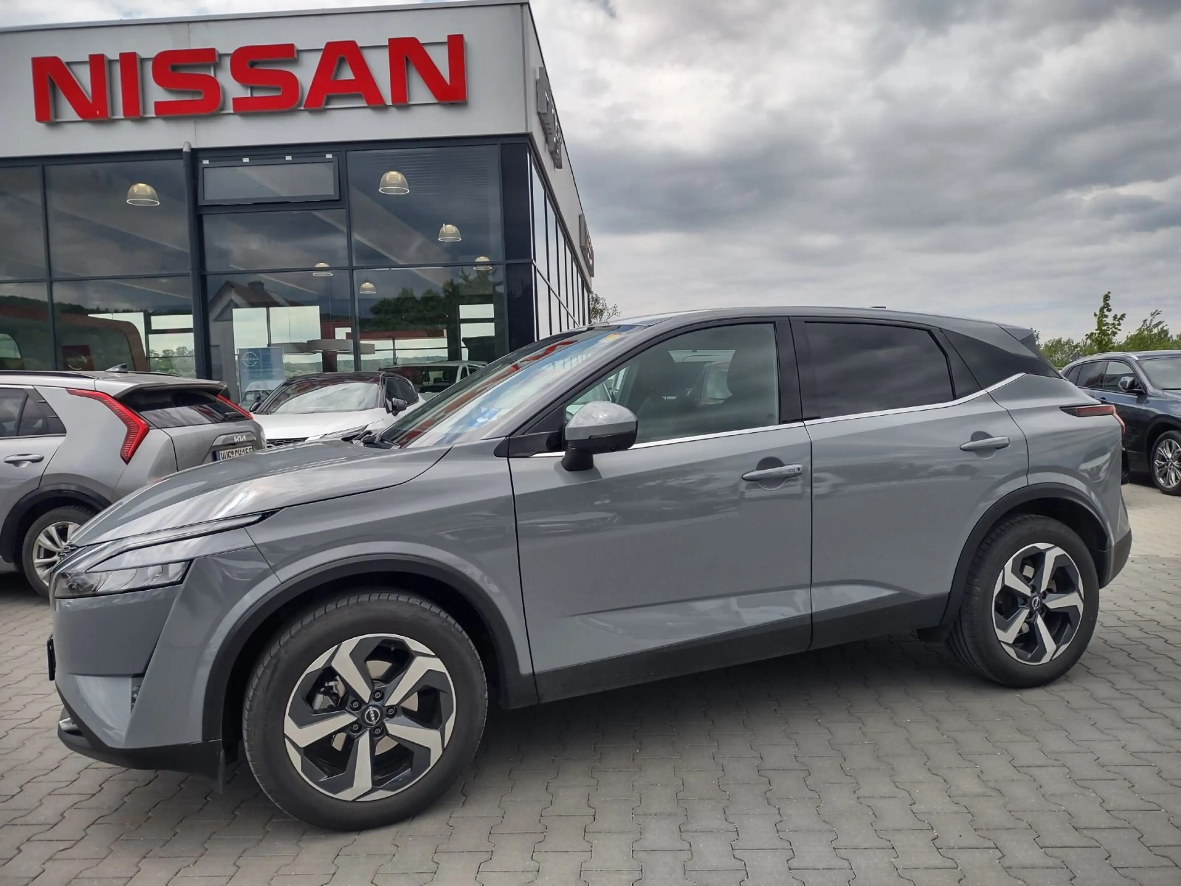 Nissan Qashqai N-Connecta 1.3DIG-T 140 MHEV / NAVI / Wi — photo 2